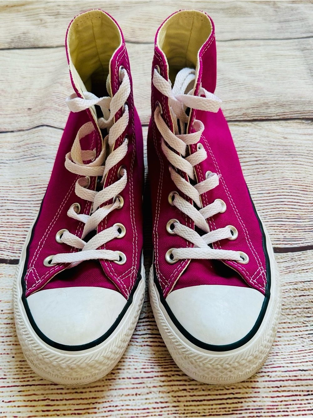 Converse Chuck Taylor All Star High Top Fuchsia Pink Sneakers Ladies Sz 7 - Picture 3 of 7